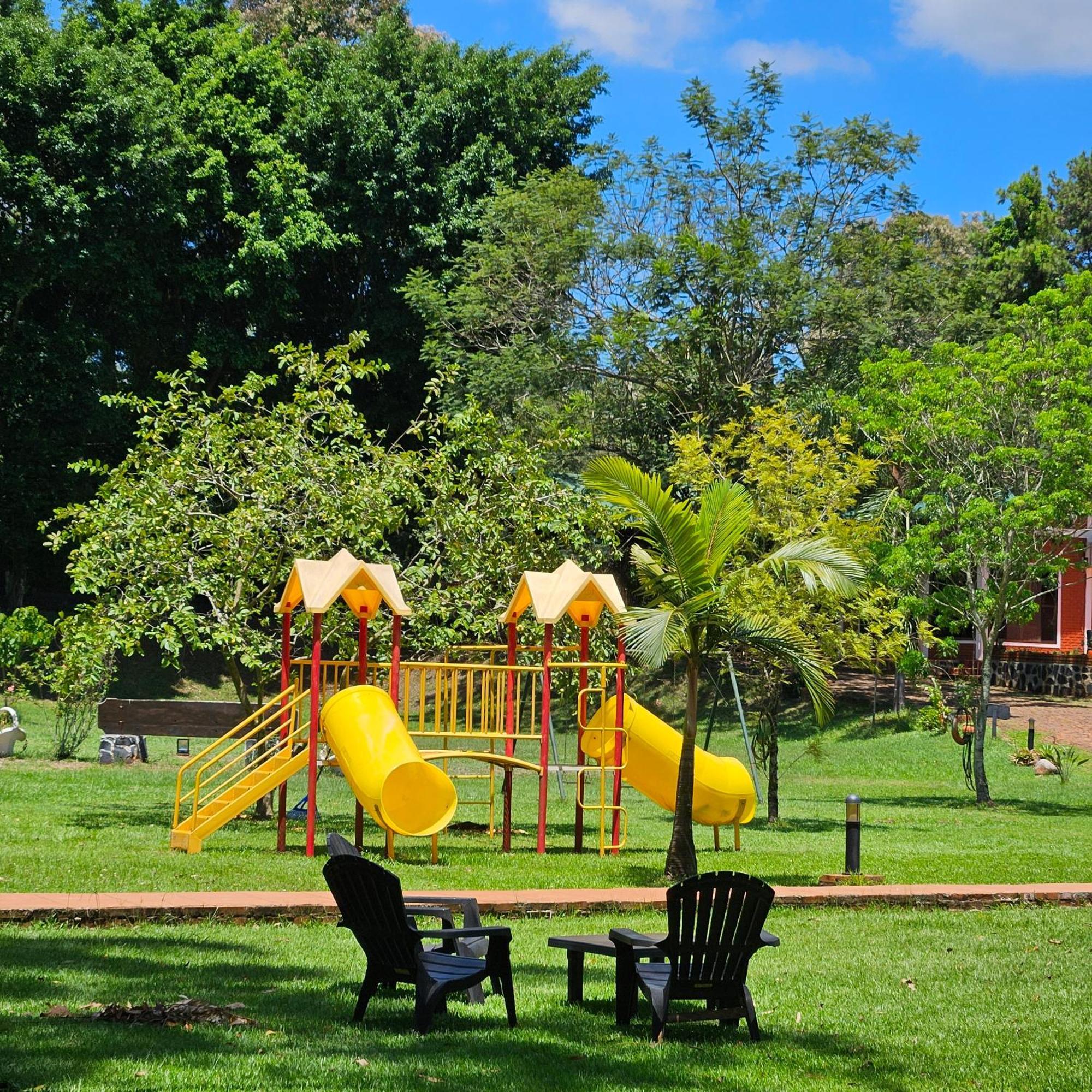 Cabanas El Refugio Del Mensu Puerto Iguazú Eksteriør billede