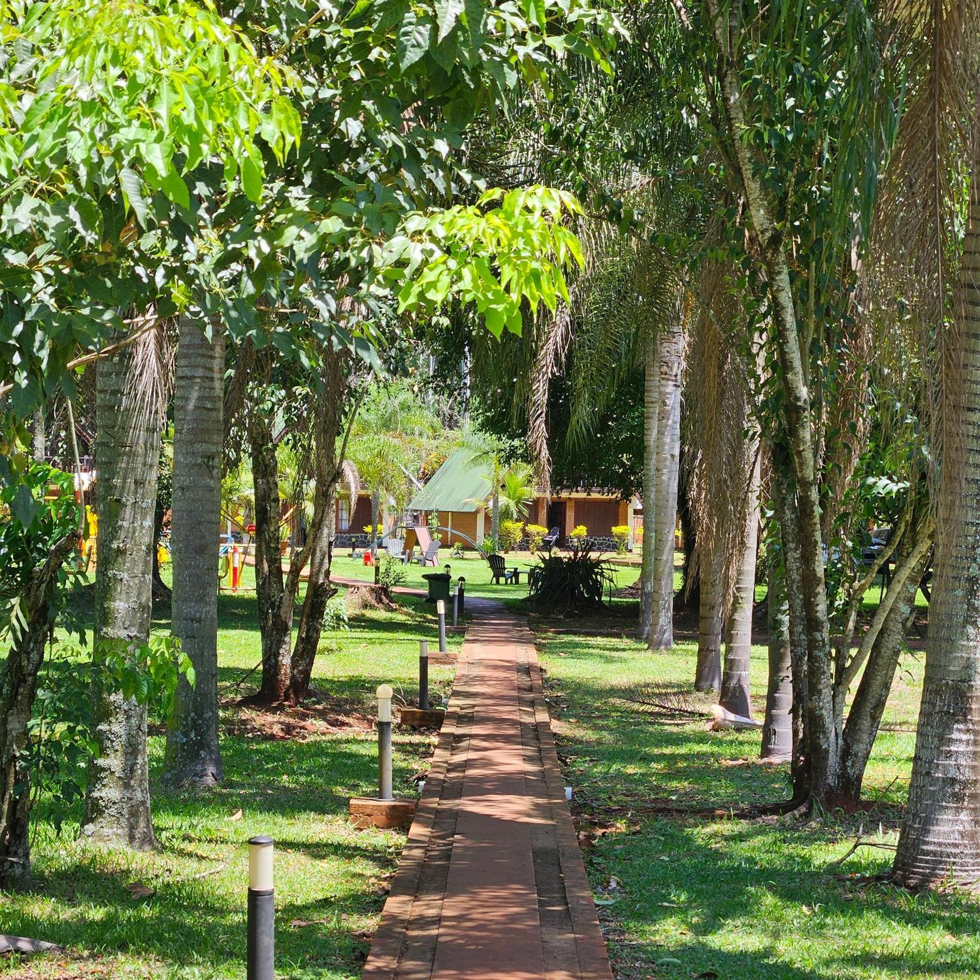 Cabanas El Refugio Del Mensu Puerto Iguazú Eksteriør billede