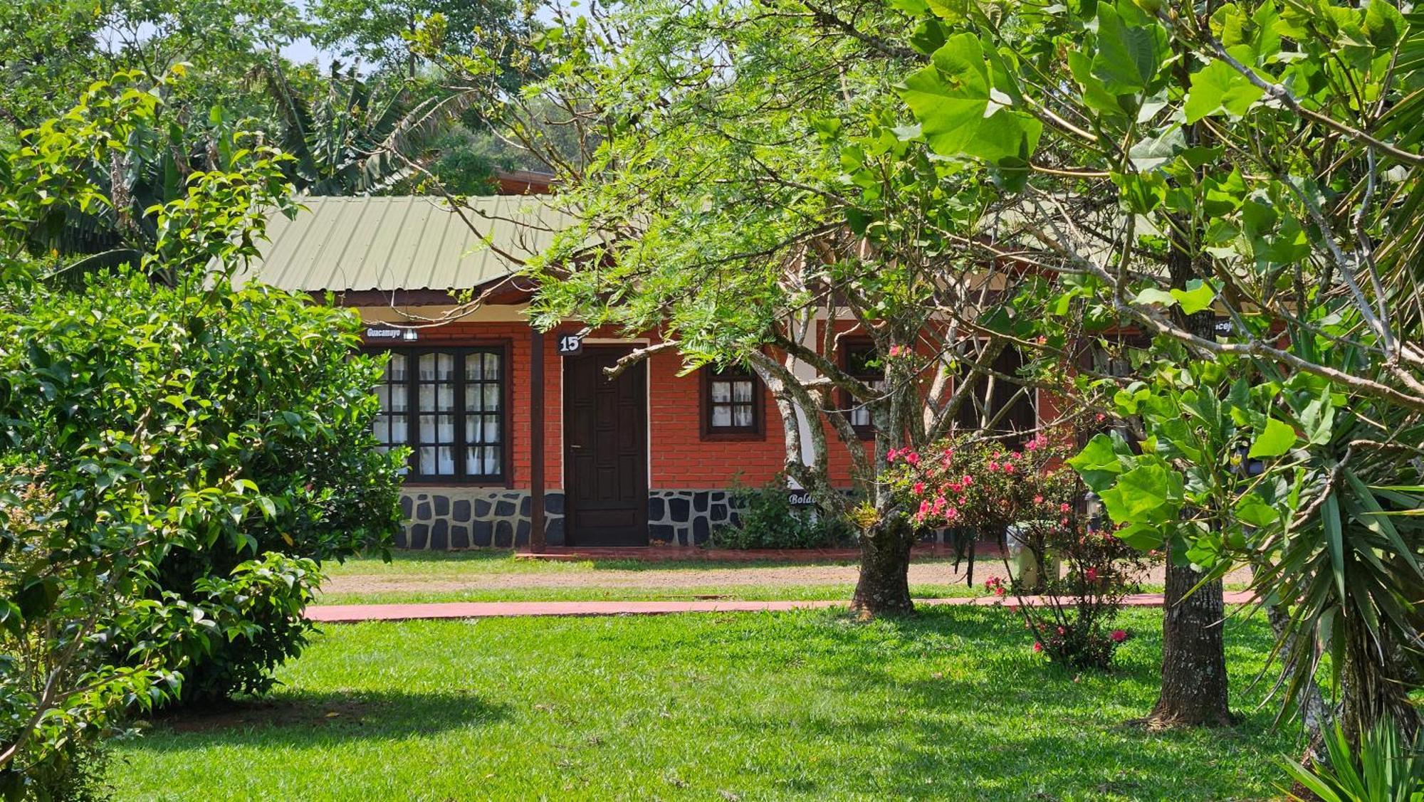 Cabanas El Refugio Del Mensu Puerto Iguazú Eksteriør billede