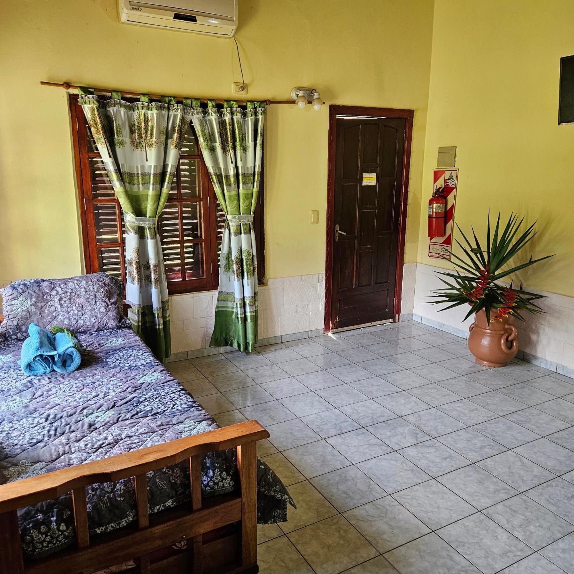 Cabanas El Refugio Del Mensu Puerto Iguazú Eksteriør billede